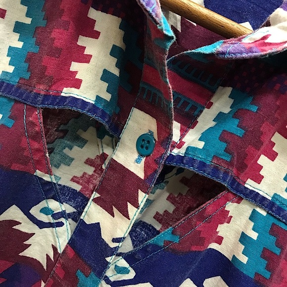 SOLD! Funky Navajo Patterned Shirt - Picture 3 of 7